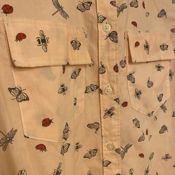 GAP Fitted Boyfriend Shirt Button Down Peach Colored with Bugs Size XS - Picture 6 of 15